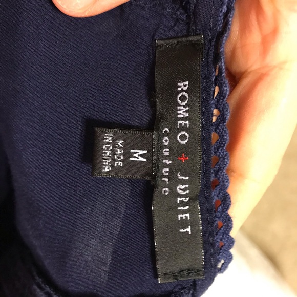 Romeo & Juliet Dress 👗 size medium - Picture 7 of 8